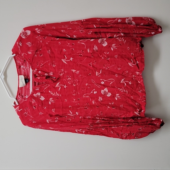 4/$15 Deal 🎉 Universal Thread 🛍 Top - Size XS - Picture 1 of 6